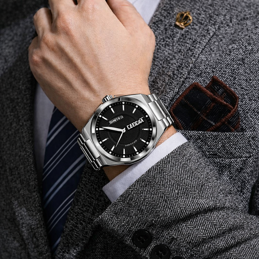 Ultra-Thin Quartz Watch Black